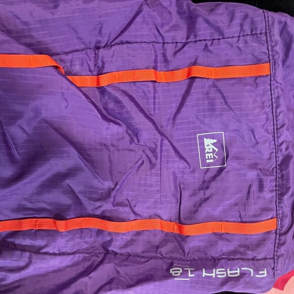REI Purple Reflective Lightweight Hiking Backpack - Picture 3 of 7